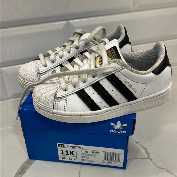Adidas White and Black Superstar Sneakers Iconic Design - Picture 1 of 3